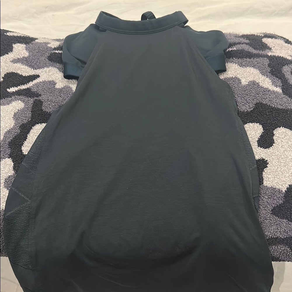 Athleta tank with built in sports bra